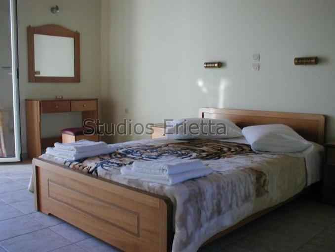 Erietta Studios Svoronata Bagian luar foto