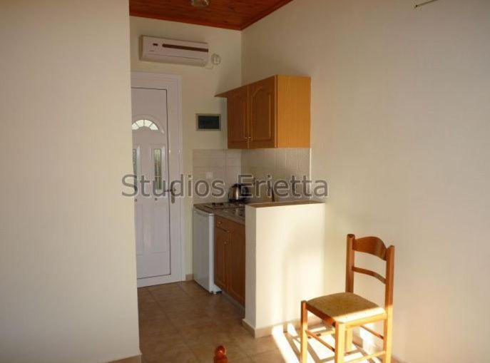 Erietta Studios Svoronata Ruang foto