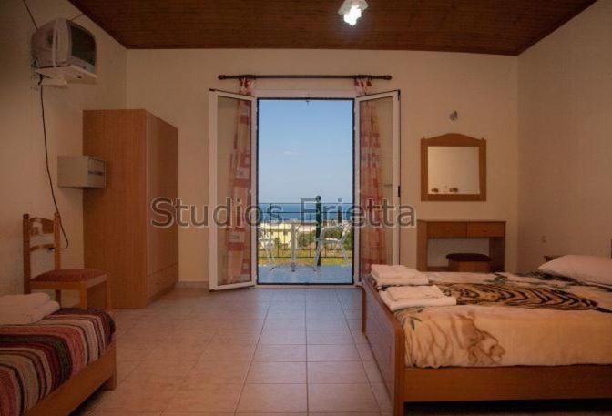 Erietta Studios Svoronata Ruang foto